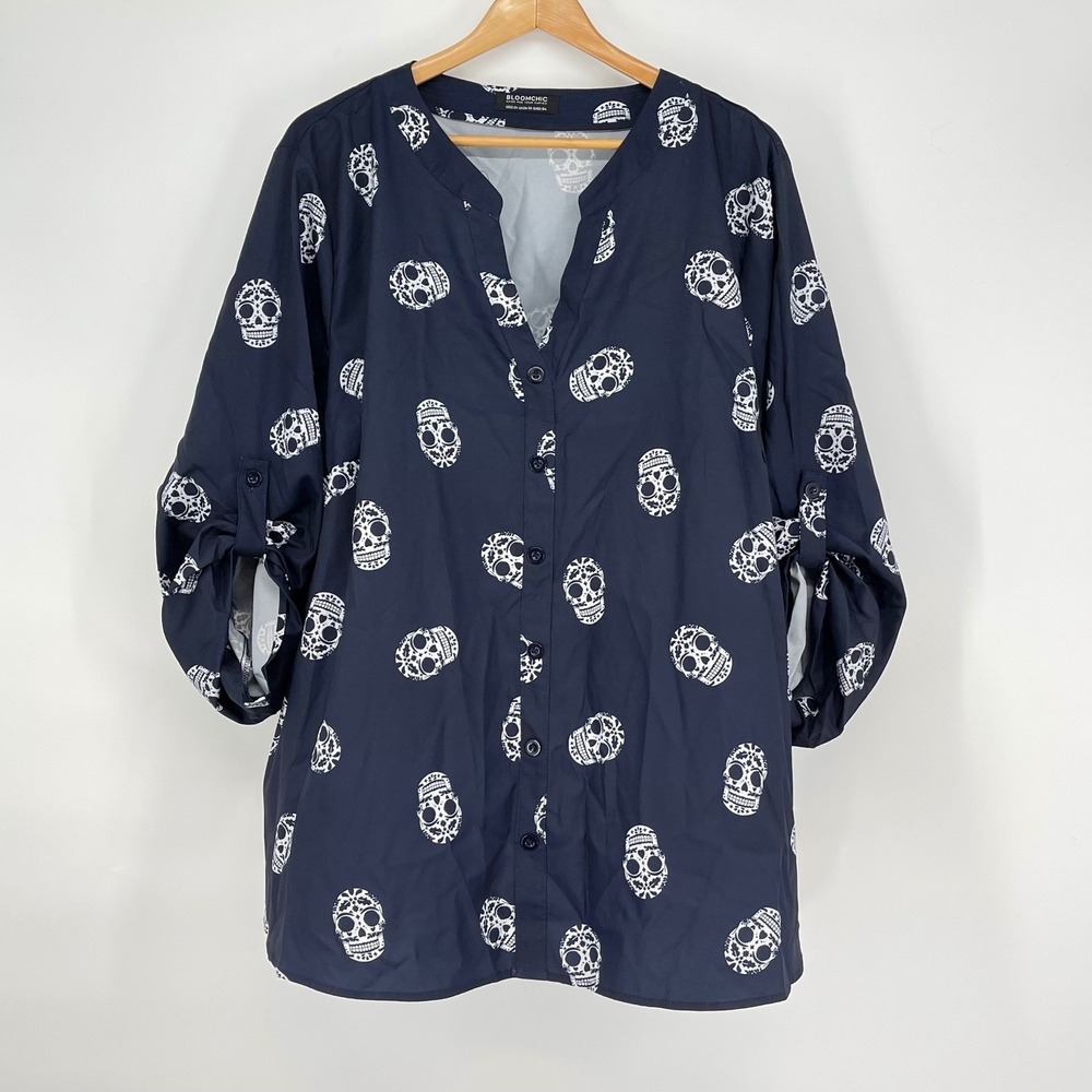 BloomChic Skull Print 3/4 Sleeve Button‎ Down Shirt Top Size 22/24 Halloween